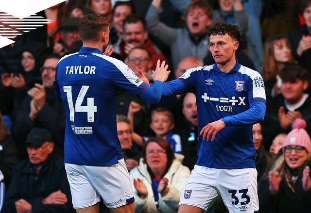 开云体育-Ming在C9比赛中出色防守，惊险取胜引发热议！-开云体育