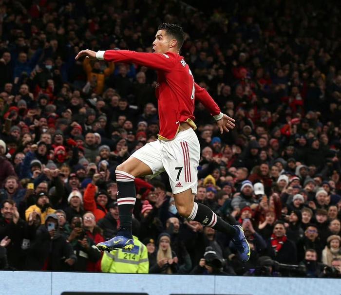 kaiyun官网-关于C罗连续十二场比赛得分超过比赛局势复杂，阿森纳不断突破！的信息-kaiyun官网